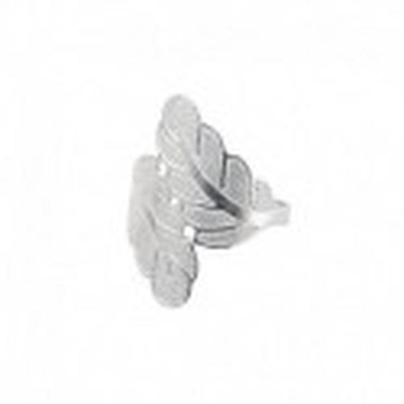 ANILLO HOJAS. COLOR PLATA