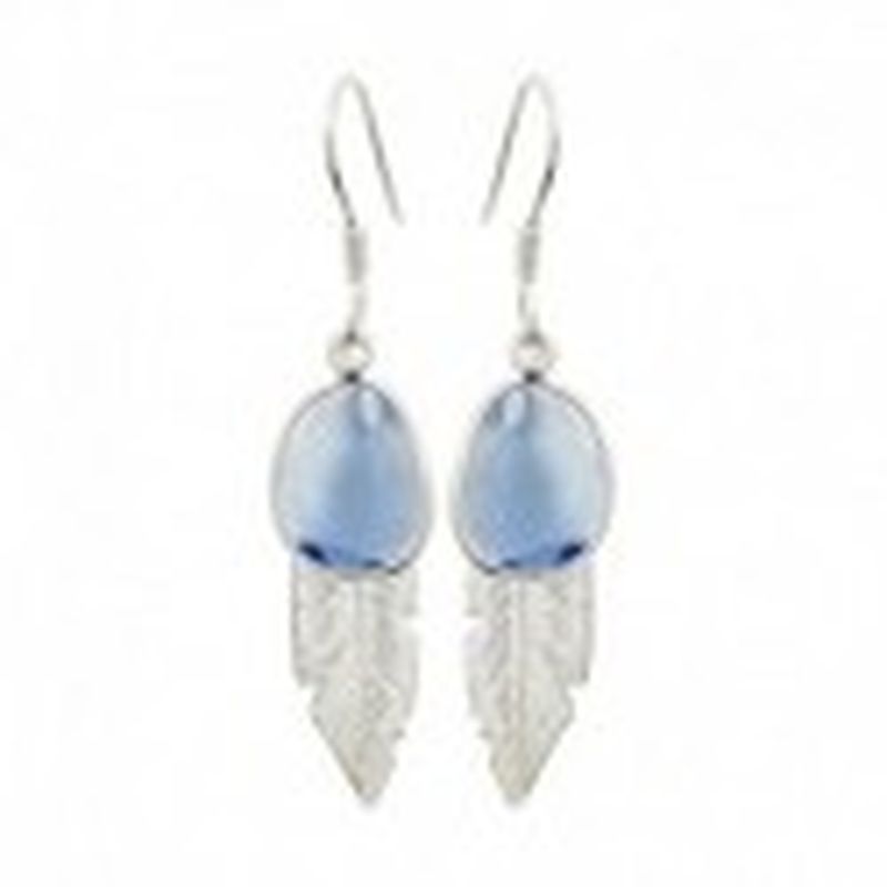 PENDIENTES PLUMA CON PIEDRA AZUL. COLOR PLATA