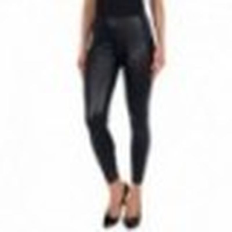 Legging negro estilo vinilo
